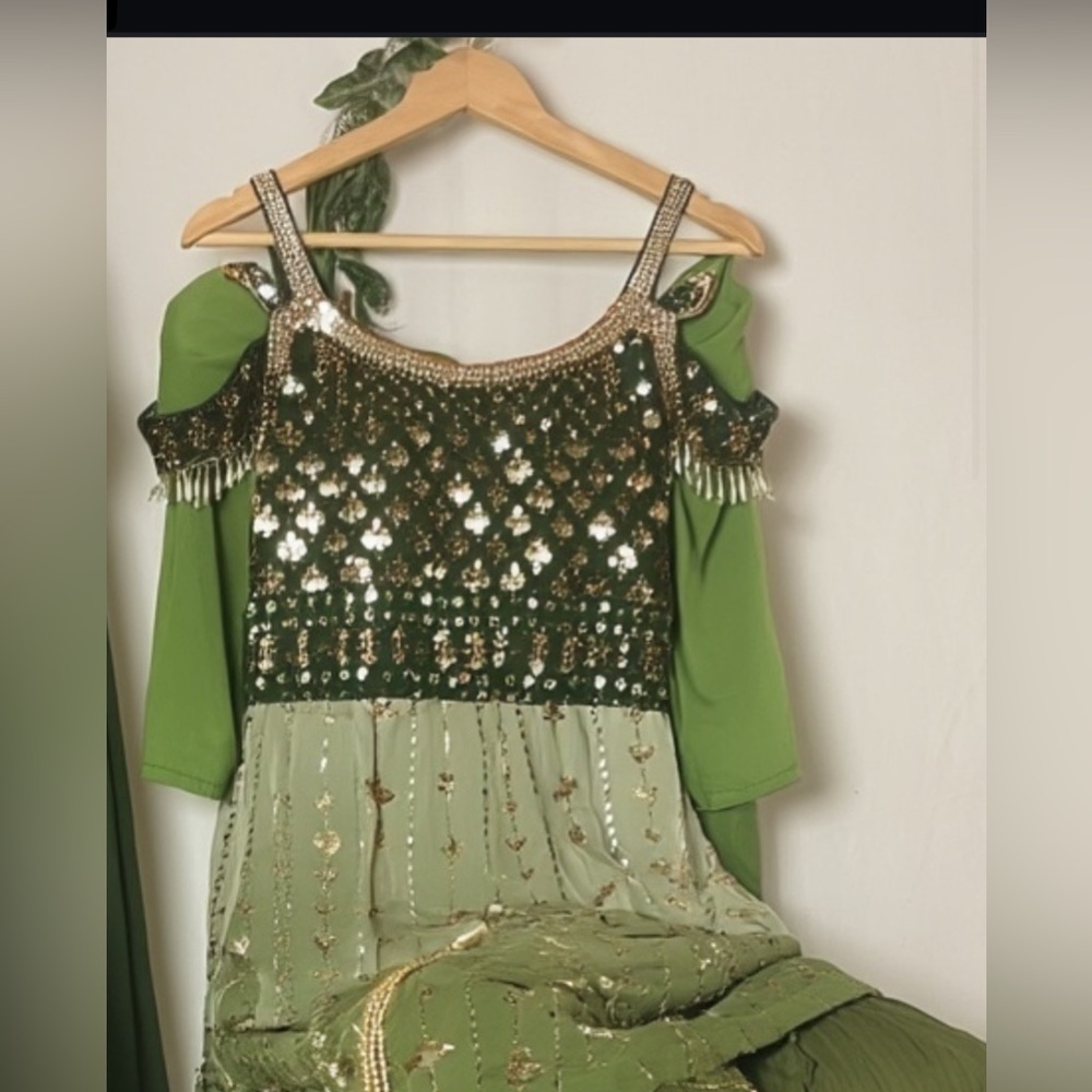 Boutique Small 3 Pic Set Georgette Sharara set Green Sequins